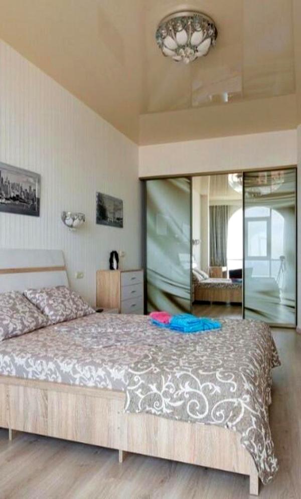 1-Bedroom Apartment in Arcadia, Available for One Year