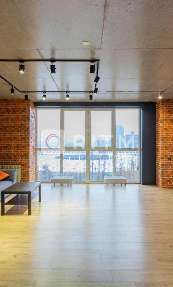 2-Bedroom Loft-Style Apartment near Olympic Metro Station