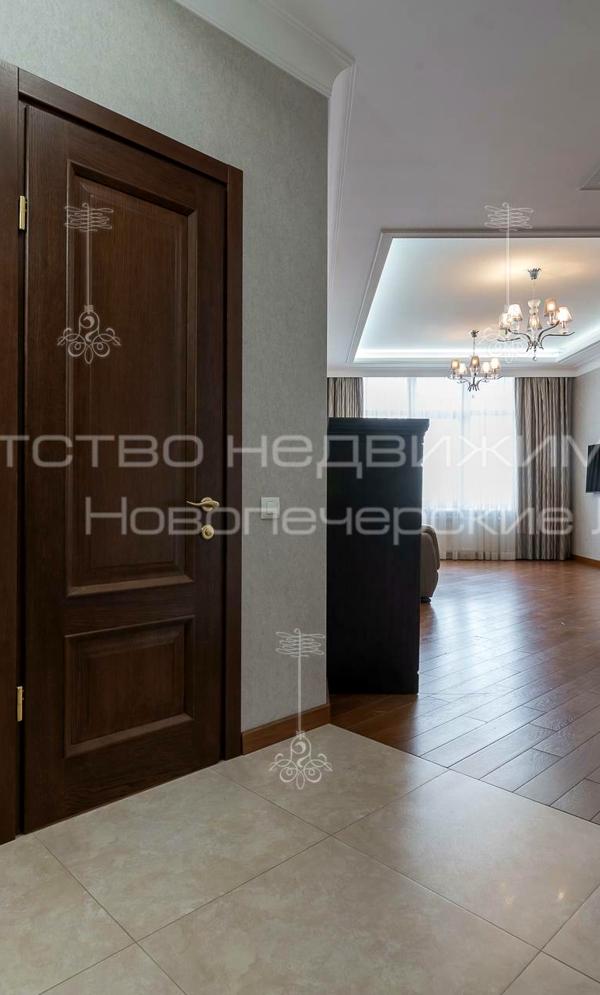 Comfortable 2-room apartment in Novopecherskie Lipki residential complex