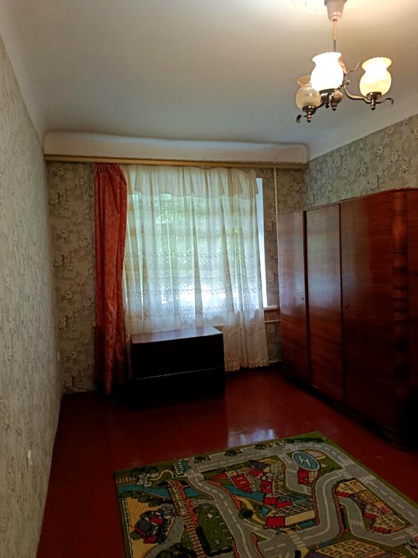 Cozy 1-Room Apartment in Vynohratar, Vitryani Hory Neighborhood