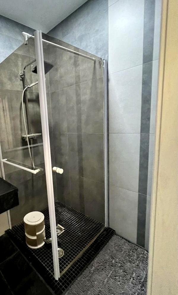 1-bedroom apartment with kitchen studio, good view, internet, enclosed loggia