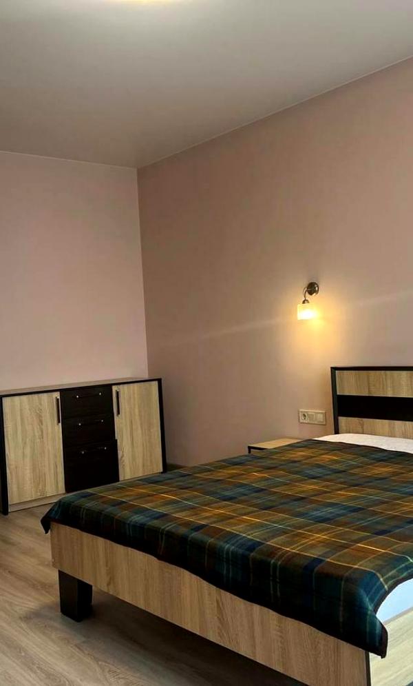 2-bedroom apartment near Lviv city center with parking and pet-friendly