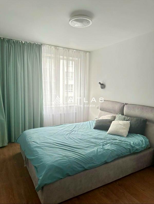 One-bedroom apartment on Truskavets'ka Street in Continent RC
