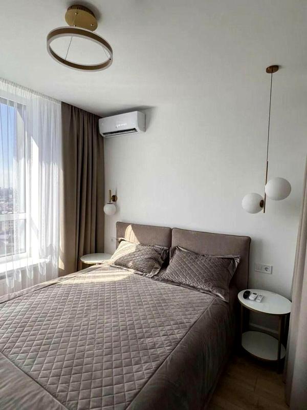 Fully Furnished Modern Apartment with Designer Interior