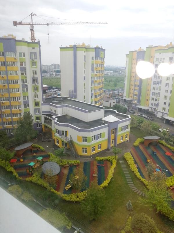 Apartment in Sofiivska Borshchahivka, Happy residential complex