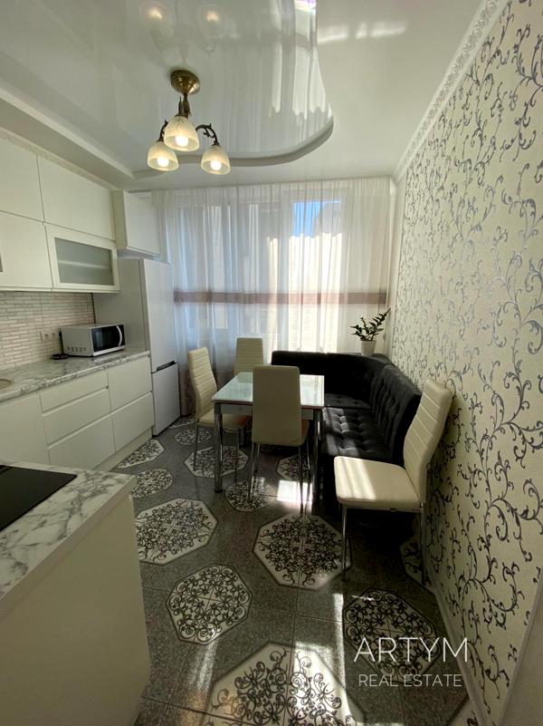 Spacious 1-Room Apartment in Lincoln Residential Complex