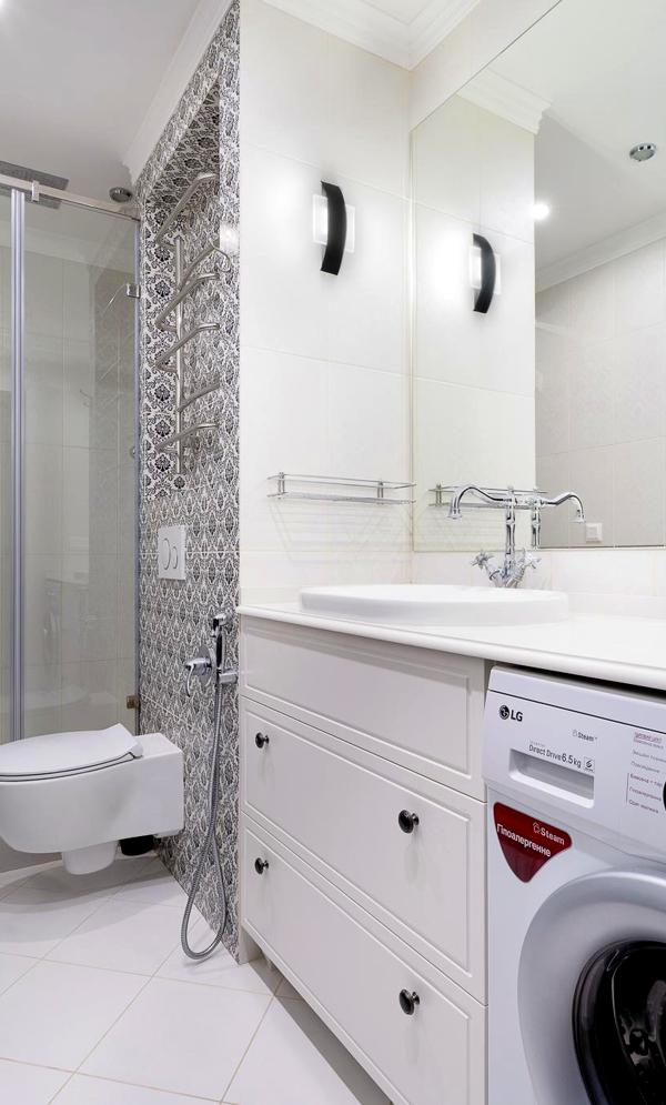 3-Bedroom Apartment with City View in Kyiv, Holosiivskyi District