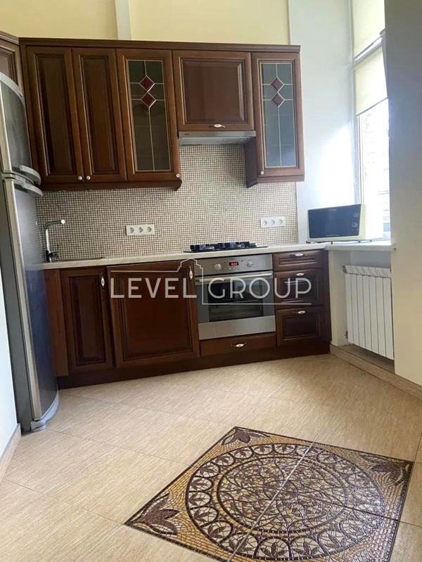 Comfortable City Center Apartment with Modern Amenities