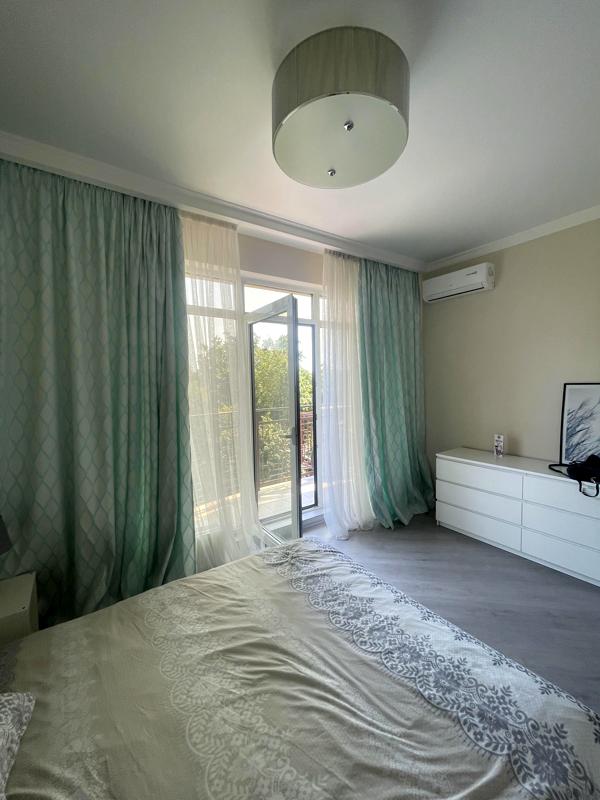 Sea-side 2-Room Apartment with Terrace and Sea View