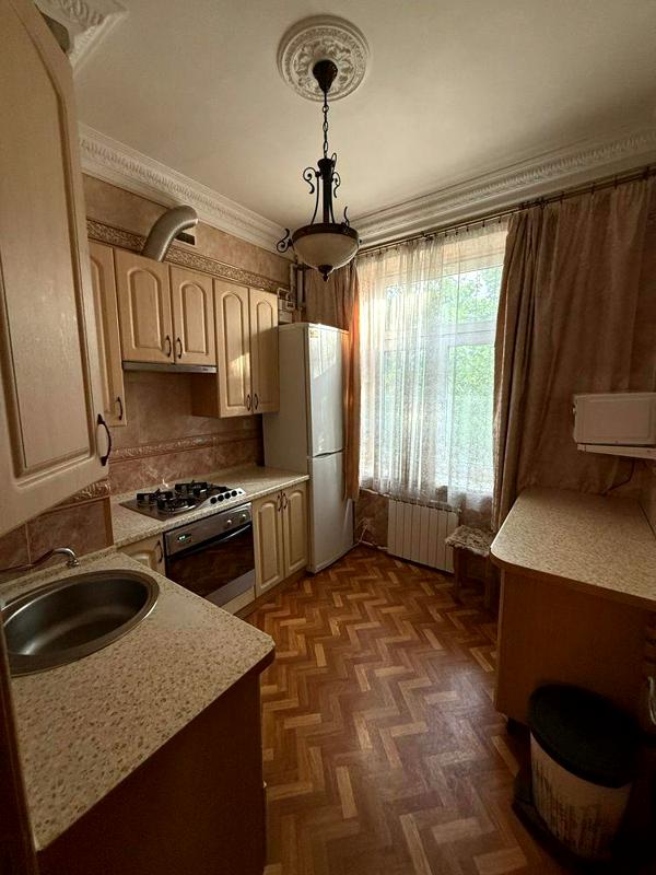 Cozy Apartment Near Holosiyivska Metro, Fully Furnished