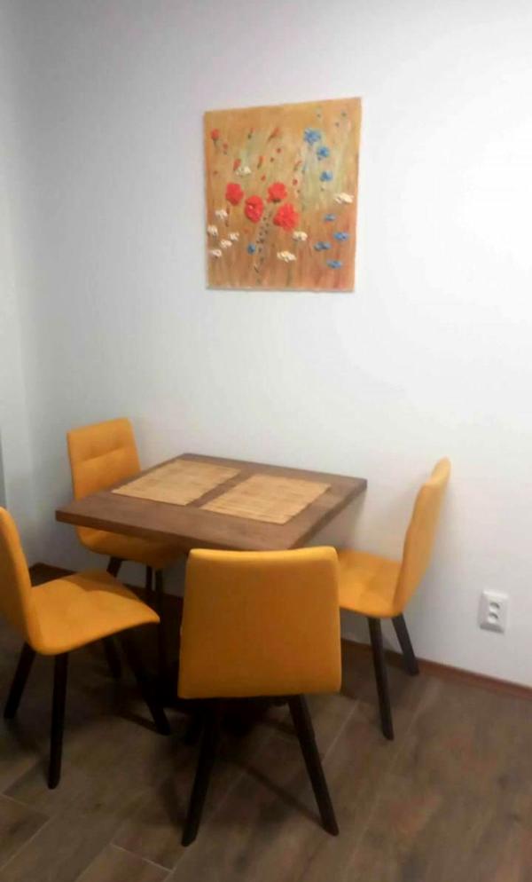Stylish 1-bedroom apartment in new building, 5th Avenue complex