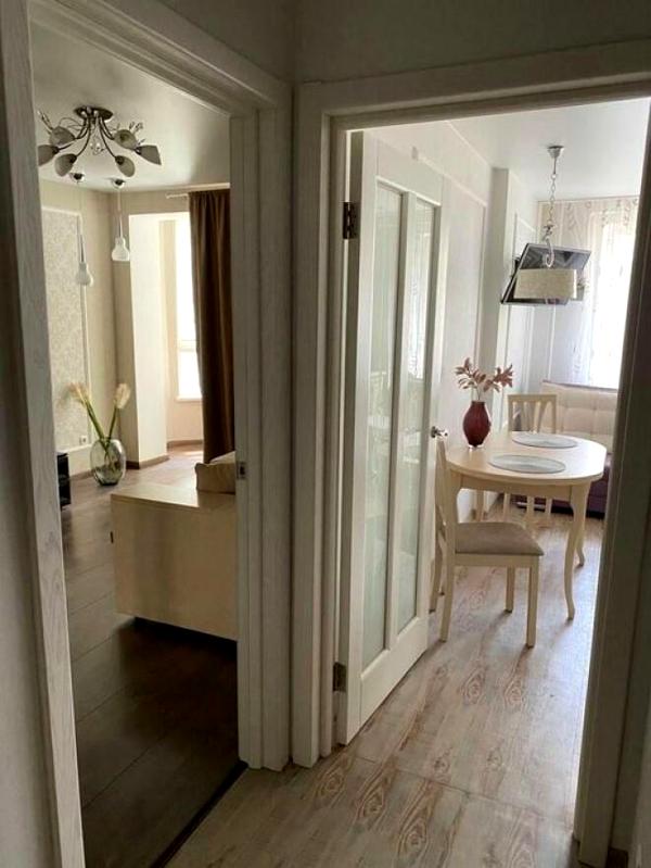 Cozy Furnished One-Bedroom Apartment in Euromisto Complex