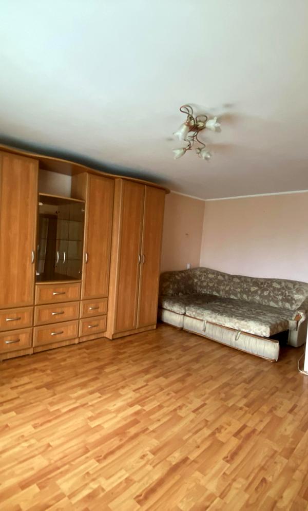 Сонячна 1-кімнатна квартира з чудовим видом, 8 поверх, 46 м²
