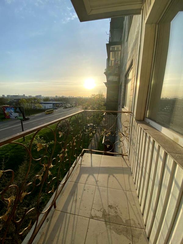 Studio Apartment on Kharkivske Highway with Eurorepair