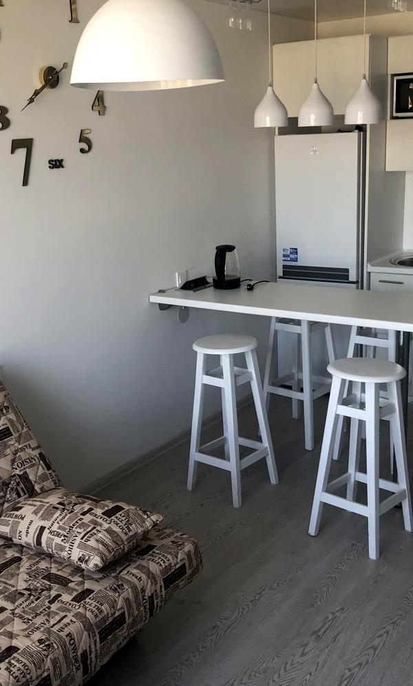 Spacious Apartment with Modern Amenities near Children's Playground