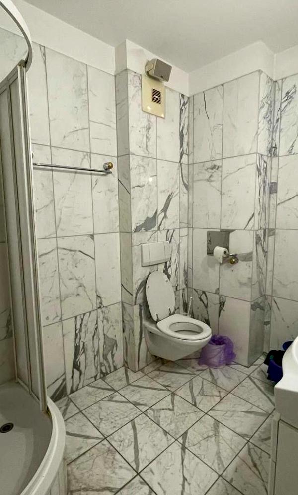2-Room Apartment in Kyiv City Center near Olympic Metro Station