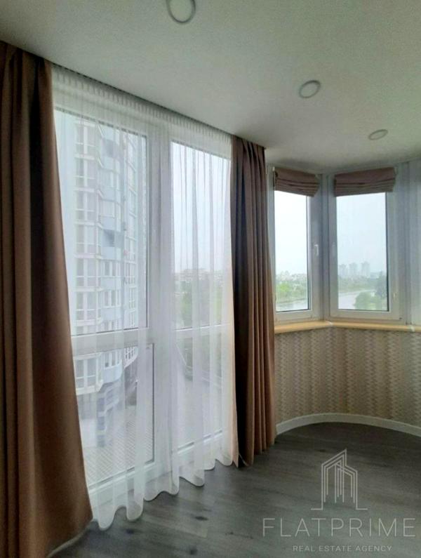 Apartment with Amazing Rusanivskyi Canal View - Fully Furnished