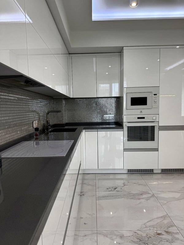 4-Room Spacious Apartment in Salut Residential Complex
