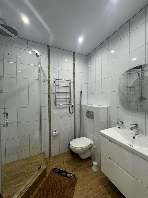 1-bedroom apartment on Sakharova, fully furnished, first rental