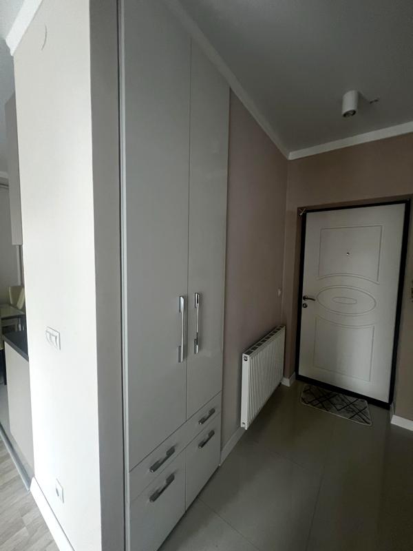 Rental Apartment in Avalon Complex, Chornovala Street