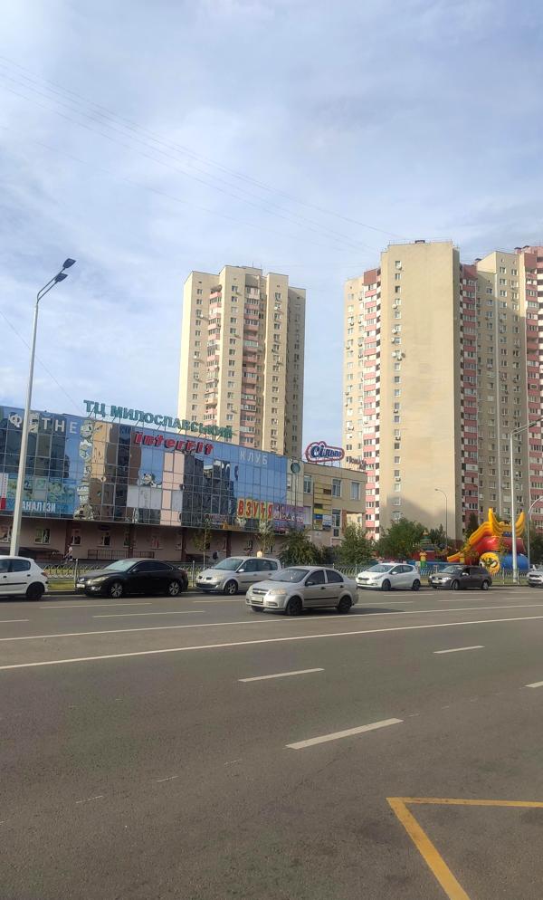 7th Floor Apartment with Modern Renovation and City View