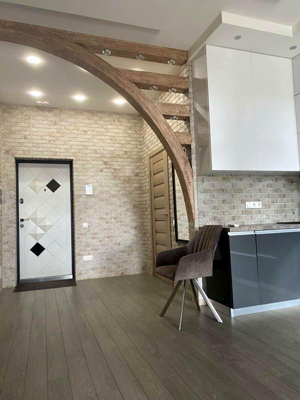 Modern 1-bedroom apartment in French Quarter-1 residential complex