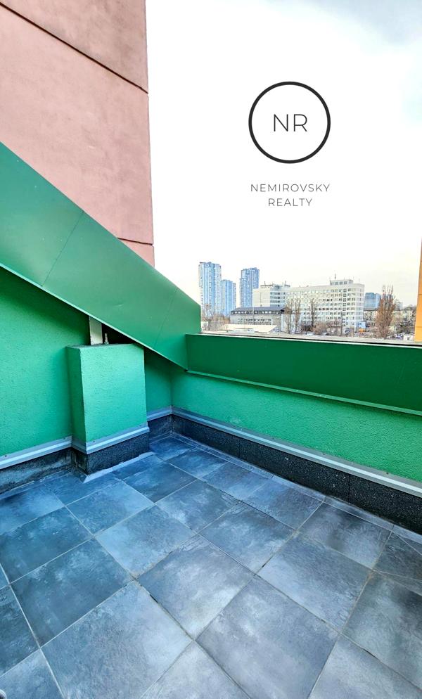 Exclusive Two-Level Apartment in Comfort Town Residential Complex