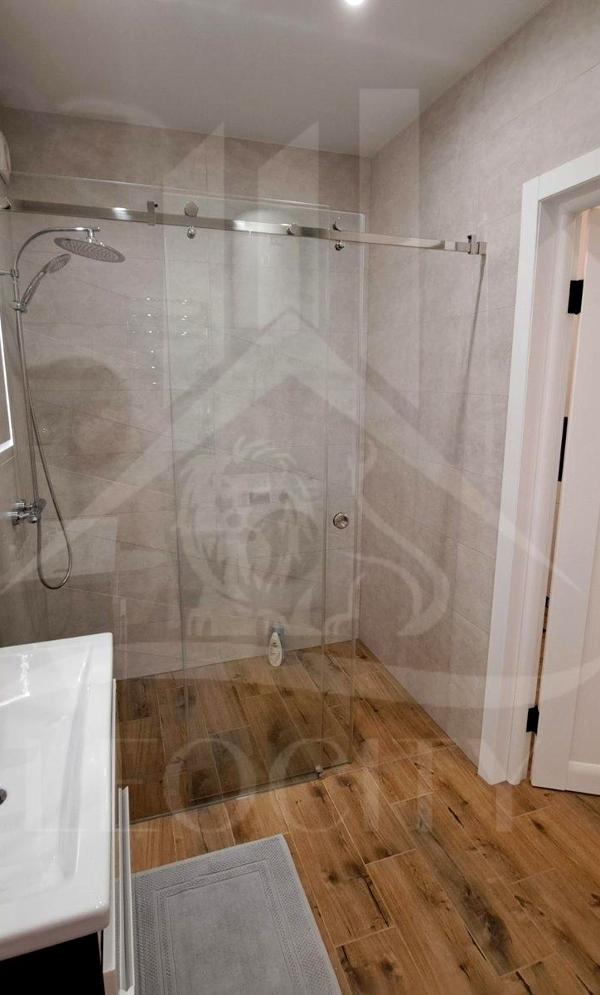 Designer Apartment in Resident Hall Complex with Premium Furnishings