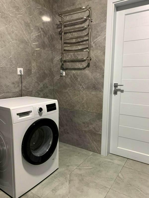 Stylish 2-Room Studio Apartment in Podil Plaza & Residence
