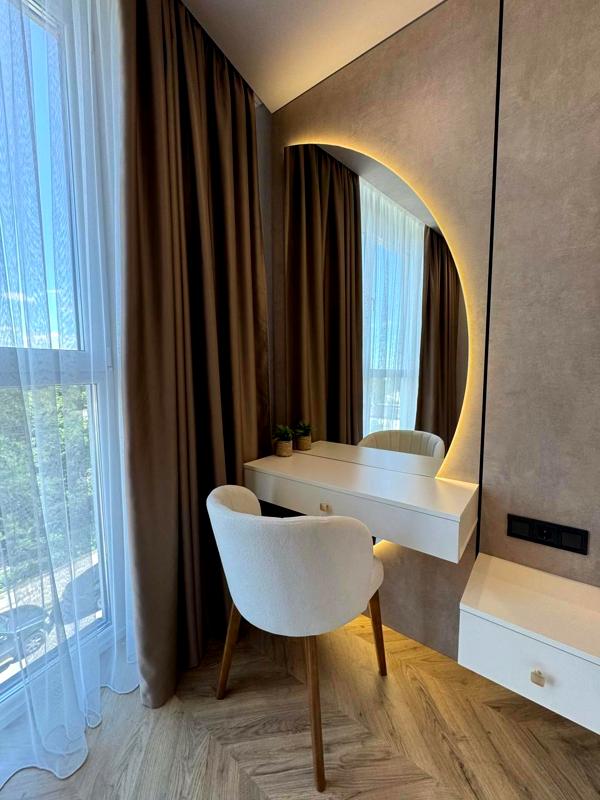 Premium One-Bedroom Apartment in Parус Premium Complex