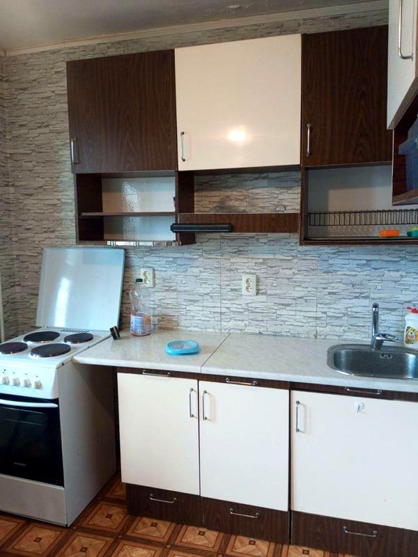 1-Bedroom Apartment on Reagan Street, Troeschina District