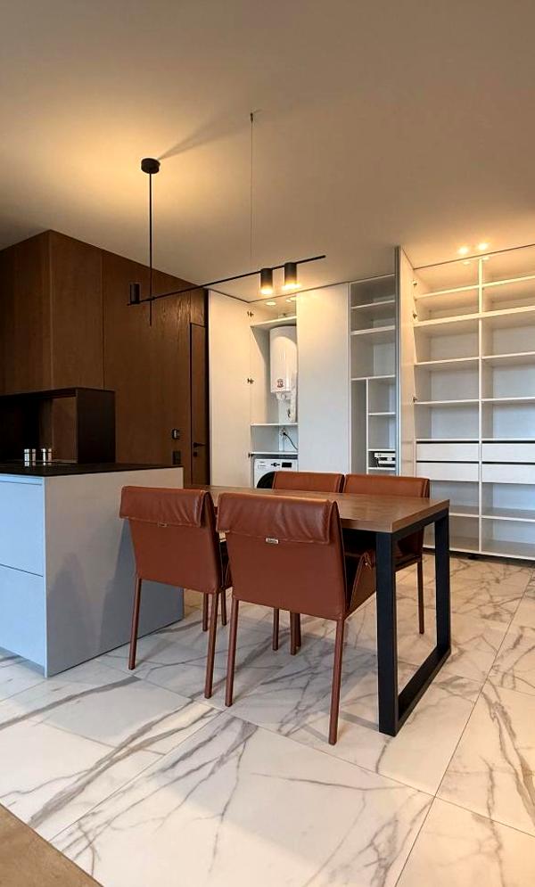 Business-class apartment in Podil Plaza & Residence with designer renovation
