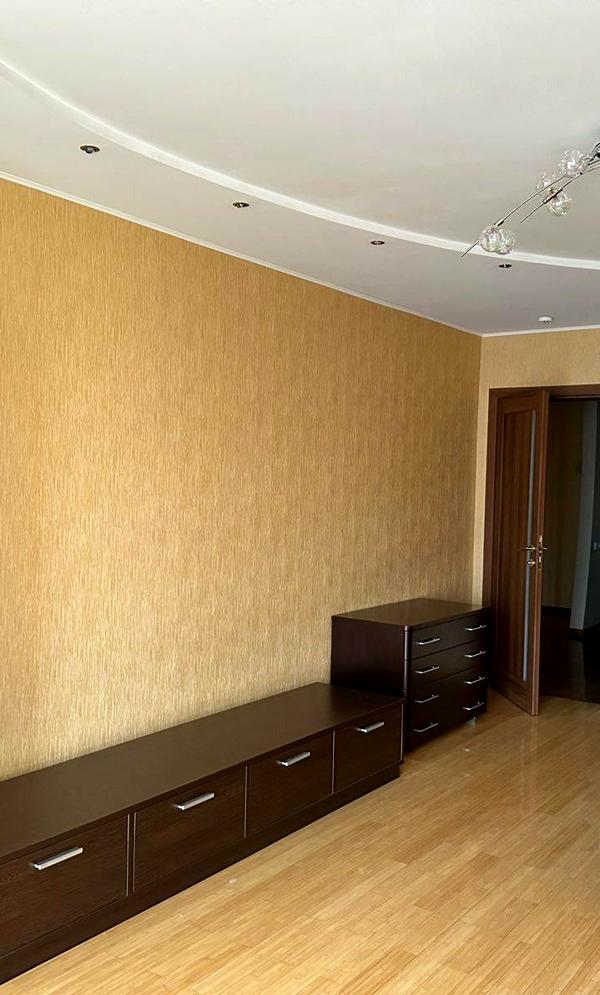Spacious 3-room apartment 150 m² in prestigious Kyiv district