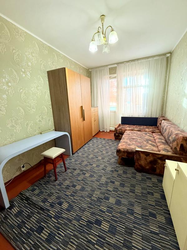 Furnished Apartment with Modern Amenities and City View