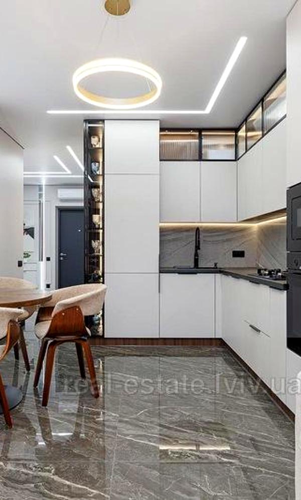 Designer Renovated Apartment with Floor Heating