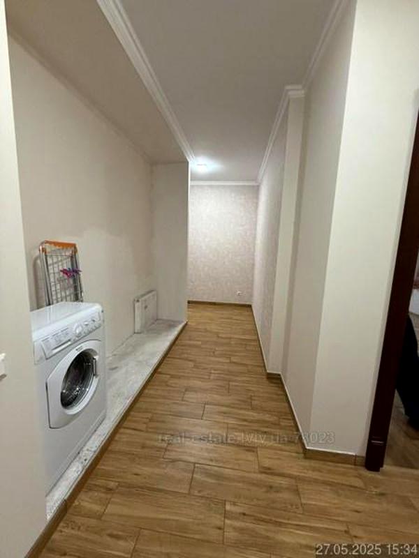 4-Room Apartment with Large Terrace in Lviv
