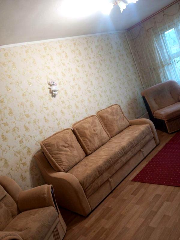 1-Bedroom Apartment on Reagan Street, Troeschina District