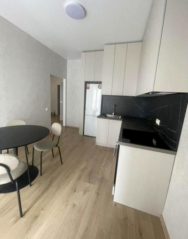 New cozy one-bedroom apartment in 63 Zhemchuzhina Complex