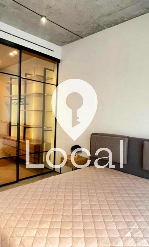 Stylish 2-bedroom apartment in Yaroslaviv Grad elite residential complex, Kiev city center