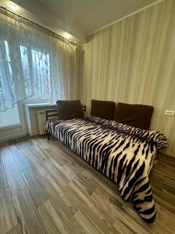 Cozy, Sunny 1-Bedroom Apartment Near Dnipro Embankment