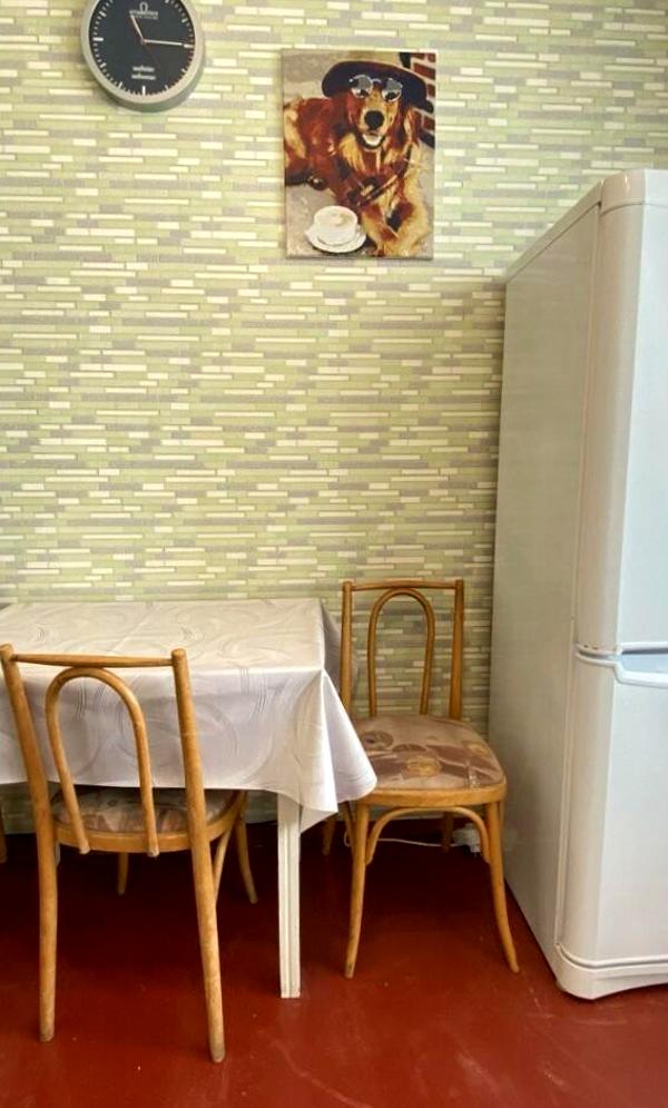 1-bedroom apartment near Kharkivska metro, fully furnished