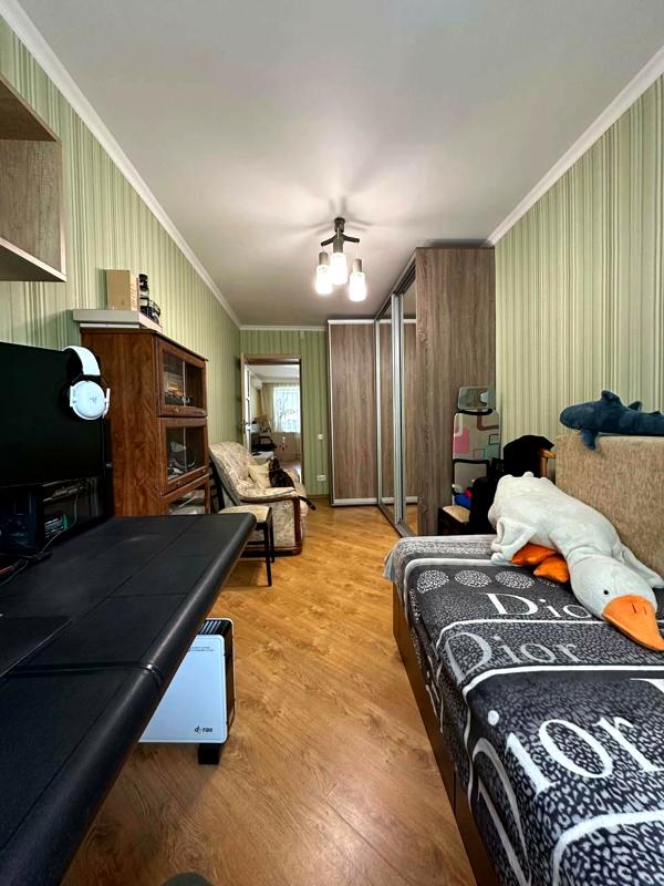 3-Room Apartment Available from June 21st