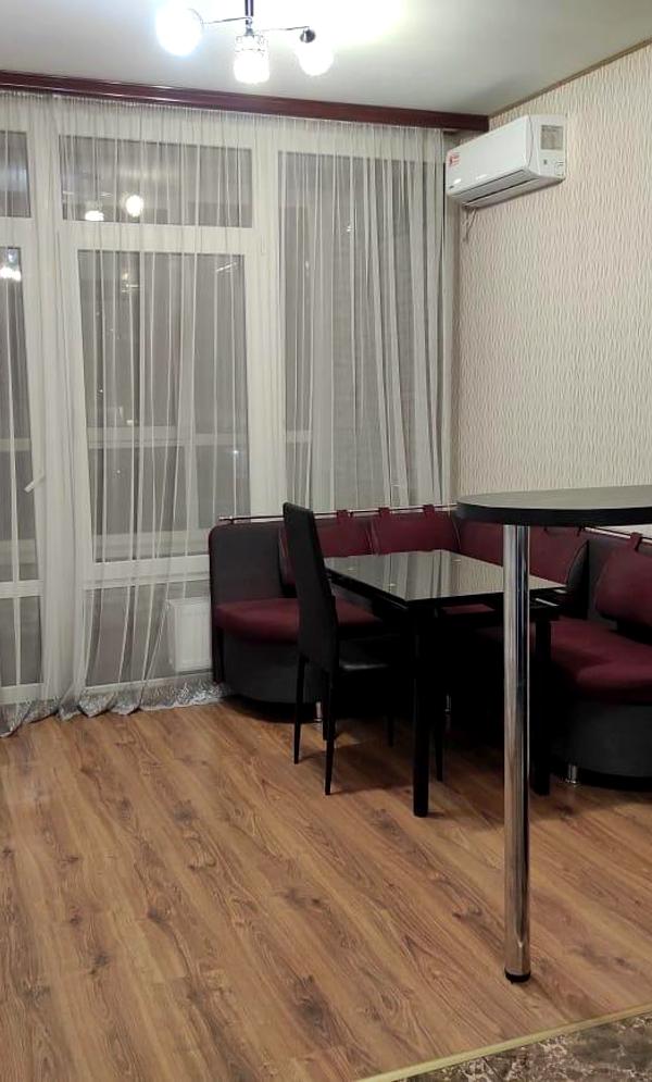 2-bedroom apartment in Varshavsky Residential Complex with modern amenities