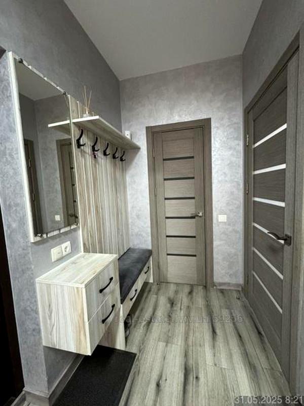 Two-bedroom apartment on Vynna Hora Street in Vynnyk
