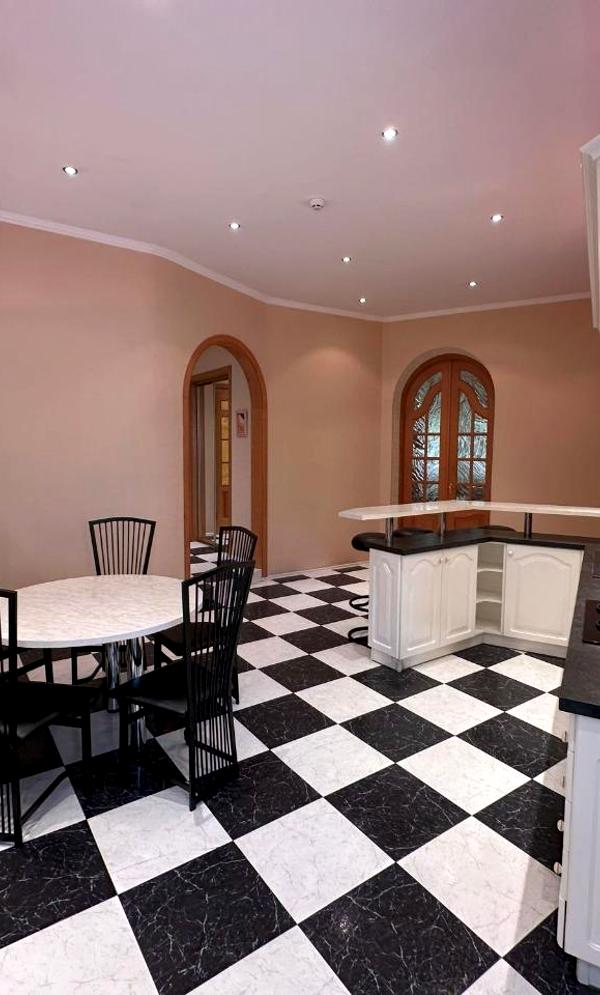 Spacious Renovated Apartment in Central Location with Modern Amenities
