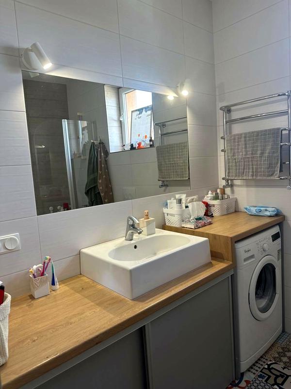 3-Room Apartment with Garage in Modern Residential Complex