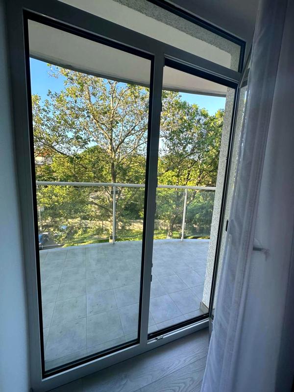 Spacious 2-Bedroom Apartment inKorfu Complex with Large Terrace