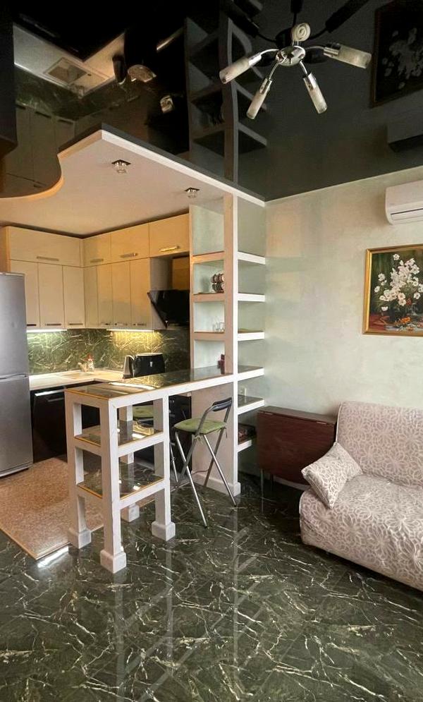 Stylish One-Bedroom Apartment in New Building with Modern Amenities