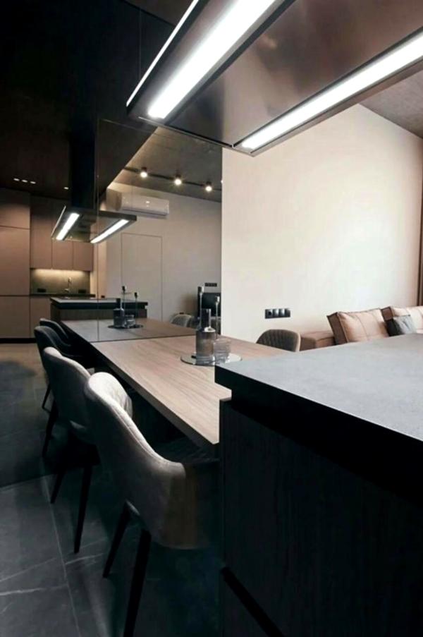 Spacious 2-Room Apartment in City Center, Paньківська Street