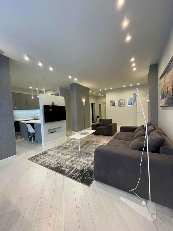Premium 120m² Apartment in Aristocrat Complex with Designer Interior